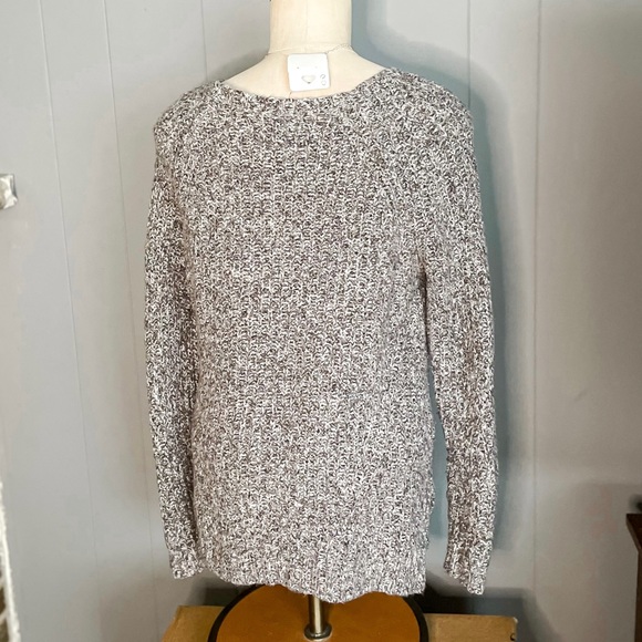 American Eagle gray marled  sweater - Picture 3 of 4
